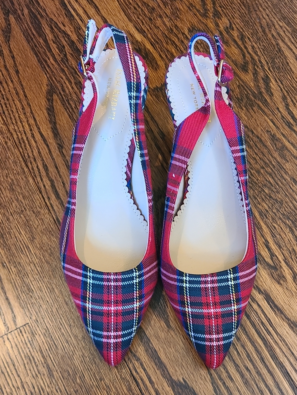 Isaac Mizrahi Red Plaid Pointed Slingback Flats 8 Christmas